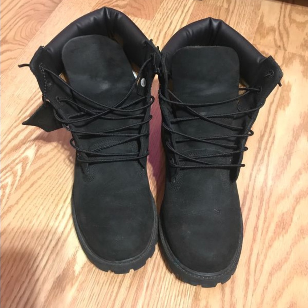 Black Timbs